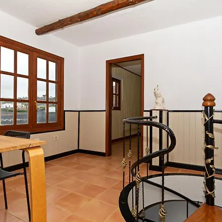 Casa Abubilla * Tinajo