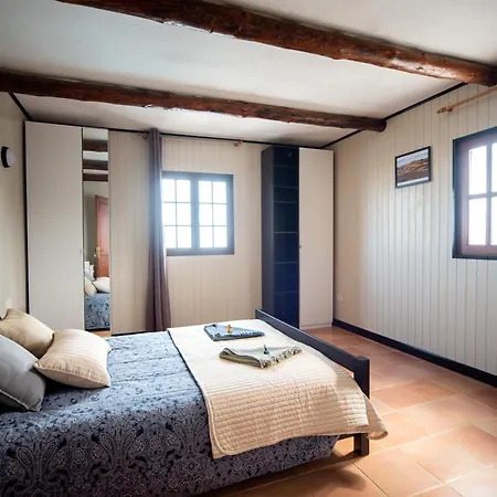 Casa Abubilla Apartment